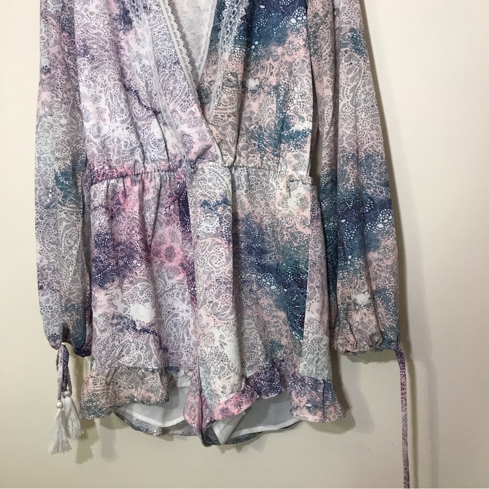Free the Roses Pastel Lace Romper Long Sleeve Tassels Polyester Purple Small - Picture 3 of 11